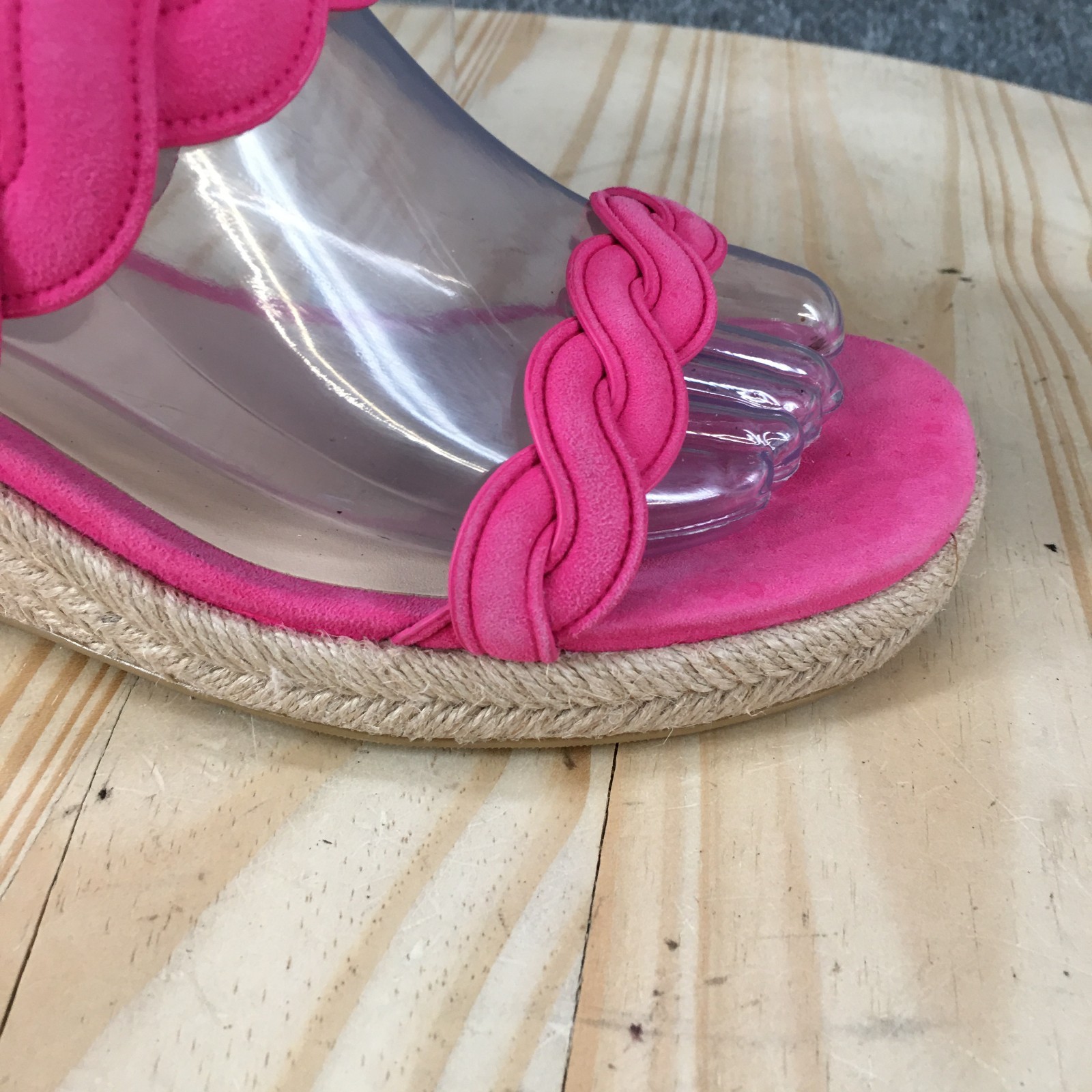 Stuart Weitzman Twistie Sandal Womens 8 Hot Pink Suede Braided Espadrille Wedges