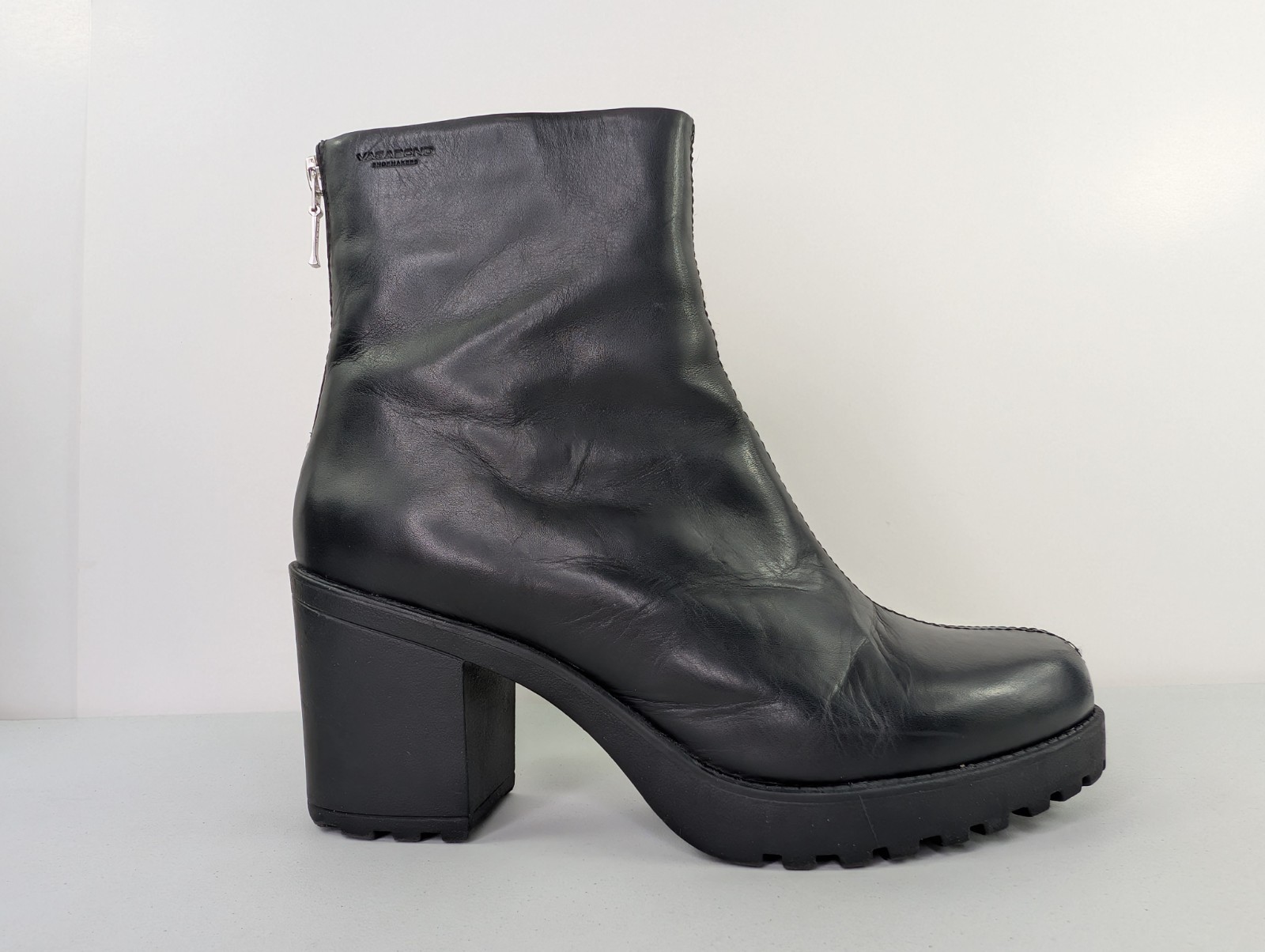 Vagabond Grace Boot Size 39 US 8 Black Leather Chunky Bootie Block Heel Side Zip