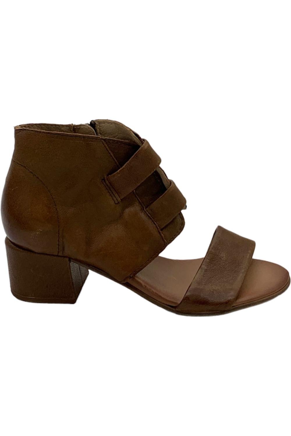 Miz Mooz Leather Heeled Sandals Brennan Brandy