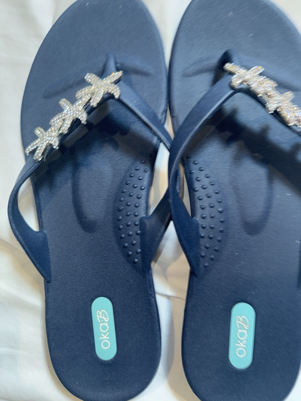 EUC Oka-B Ryann Flip Flop beach themed sandals crystal-encrusted starfish charm