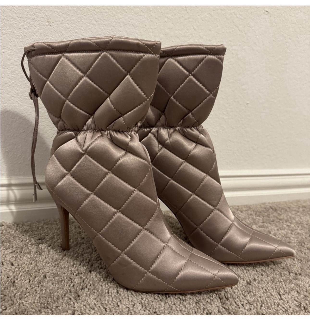 Cape Robbin Makayla Women’s Quilted Satin Lace-Up Ankle Bootie Brown US 11