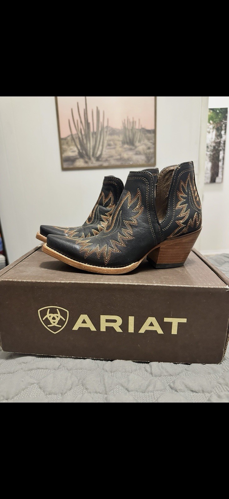 Ariat Dixon Western Bootie Brooklyn Black & Brown Leather Ankle Boots Size 6B
