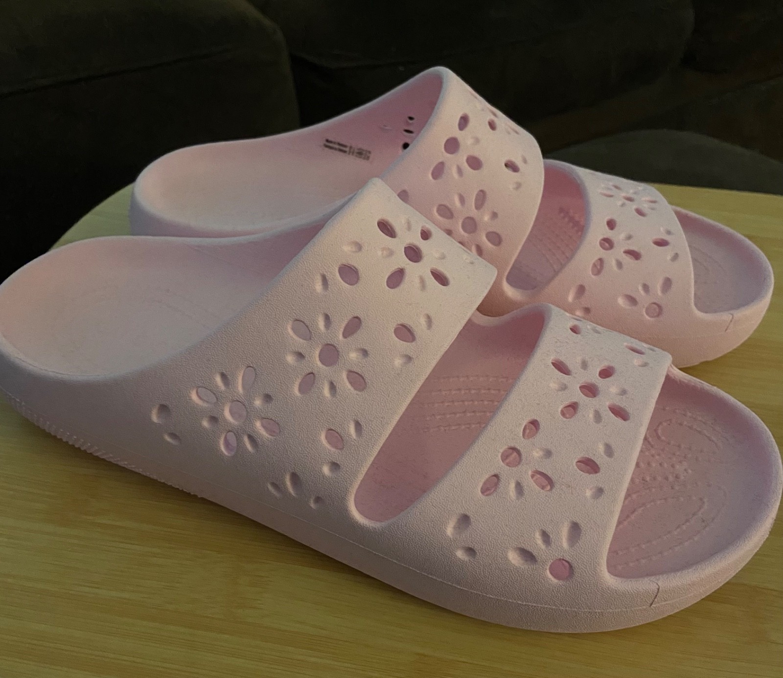 Crocs Floral Slides Pink Milk Mens 9 Womens 11
