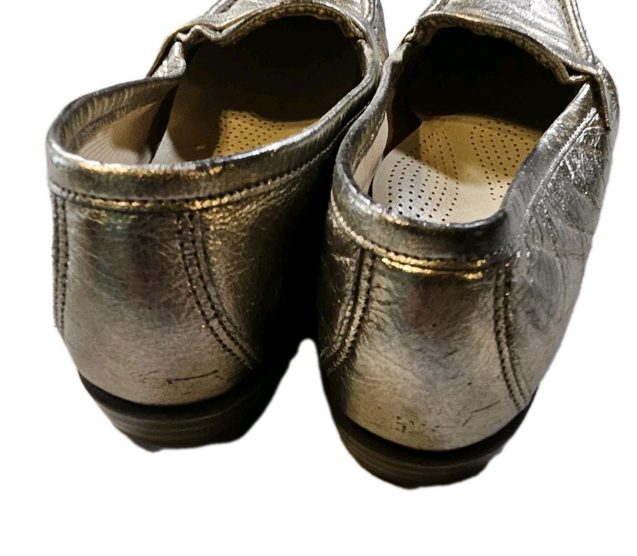SAS Metalic Silver Slip On Loafers Women’s SZ 6M Comfort Casual Workwear Dressy