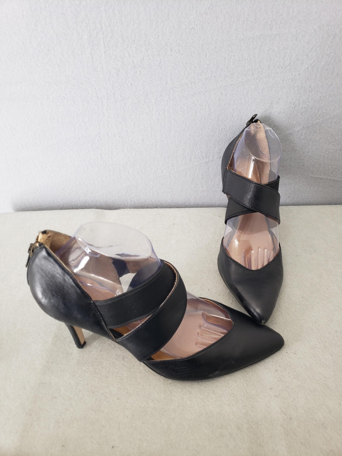 Corso Como Womens Stiletto 10M Black Pointed Toe Dress Heels Zipper Strap Shoes