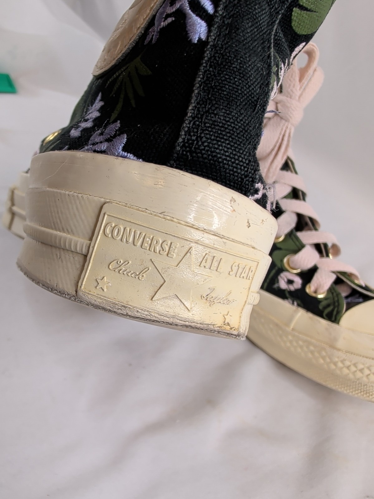Converse Chuck Taylor All Star Sneakers CHERRY BLOSSOM Limited Edition Sz 7.5