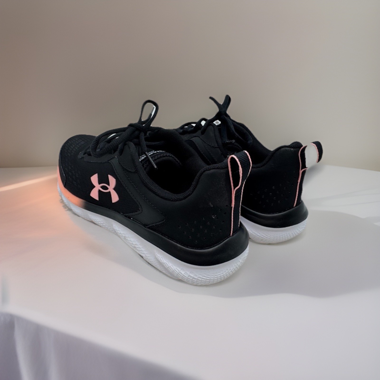Under Armour Charged Assert Athletic Sneakers Women’s Black Coral Mesh 7