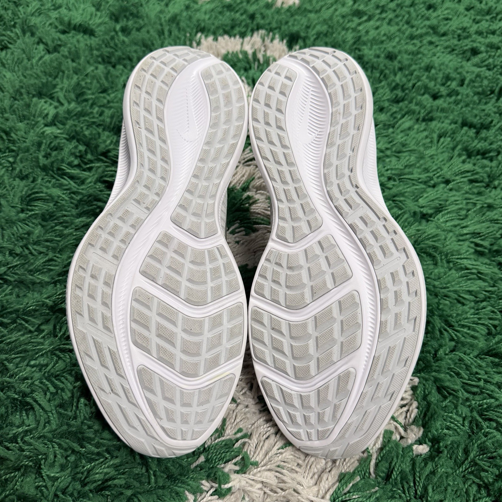 Size 11W / 9.5M – Nike Downshifter 11 Summit White Running Shoes (CW3413-100)