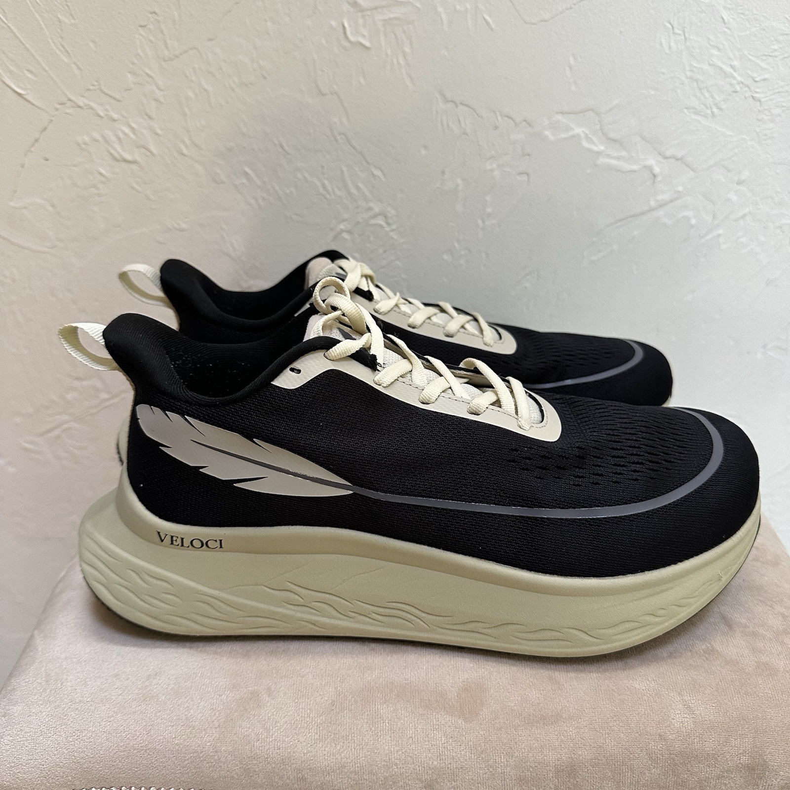 Veloci Ascent Black Comfort Running Shoes | Wide Toe | Unisex Women 9 | Men 7 .5