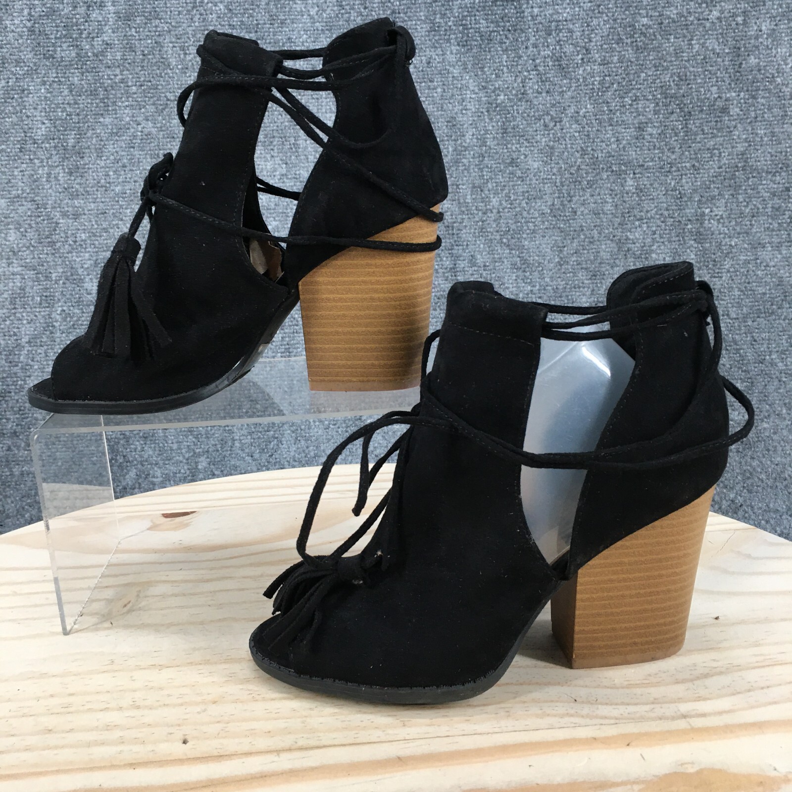 Qupid Boots Womens 6 Ankle Booties Black Faux Leather Block Heels Tasseled