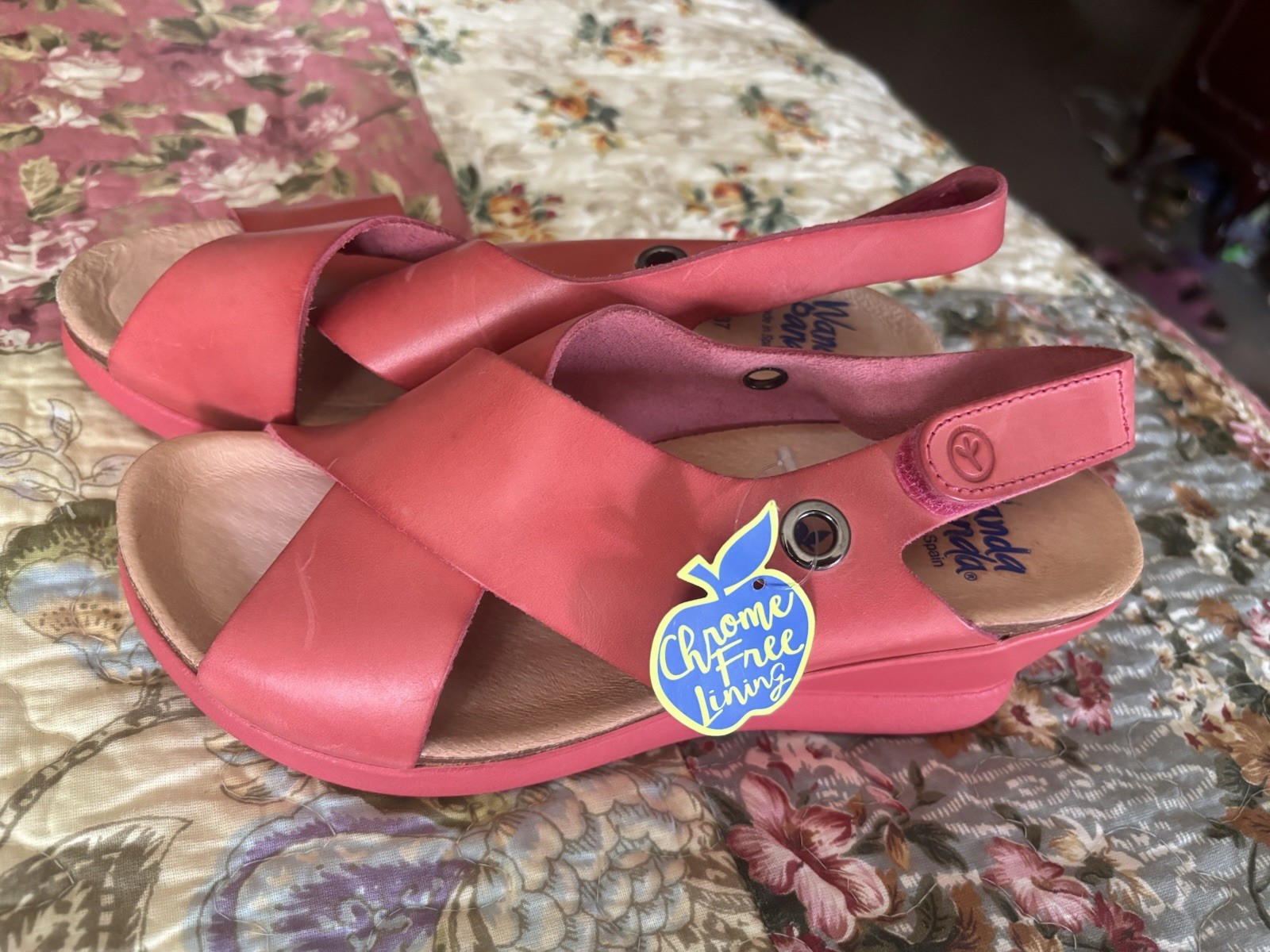Wanda Panda “Martina” Wedges-NWOB-Size 37