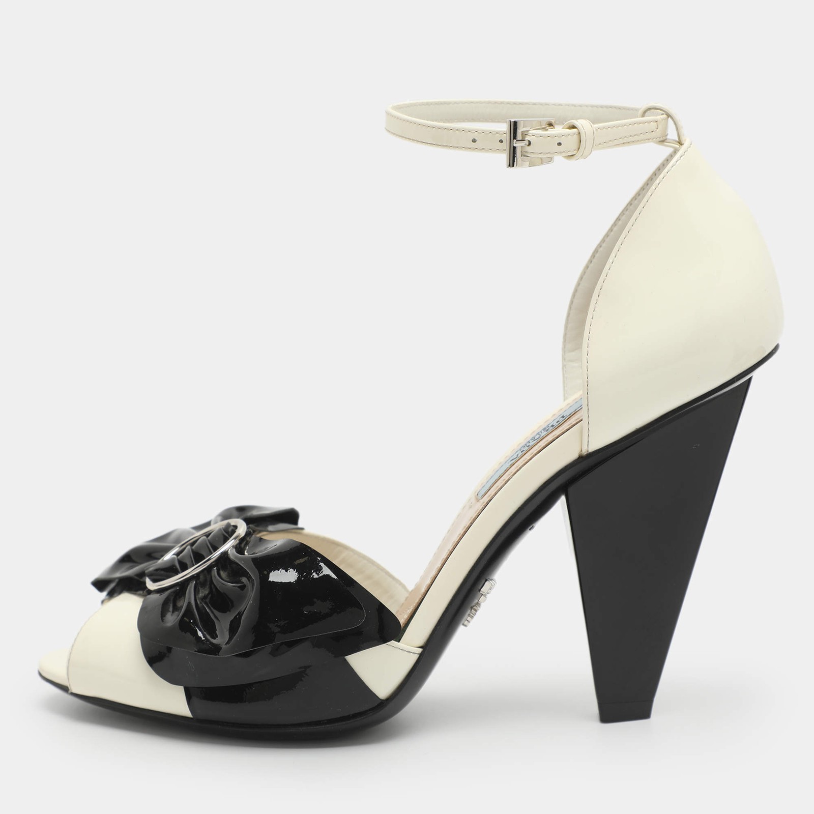 Prada Size 37.5 WhiteBlack Patent Leather Bow Ankle Strap Pumps