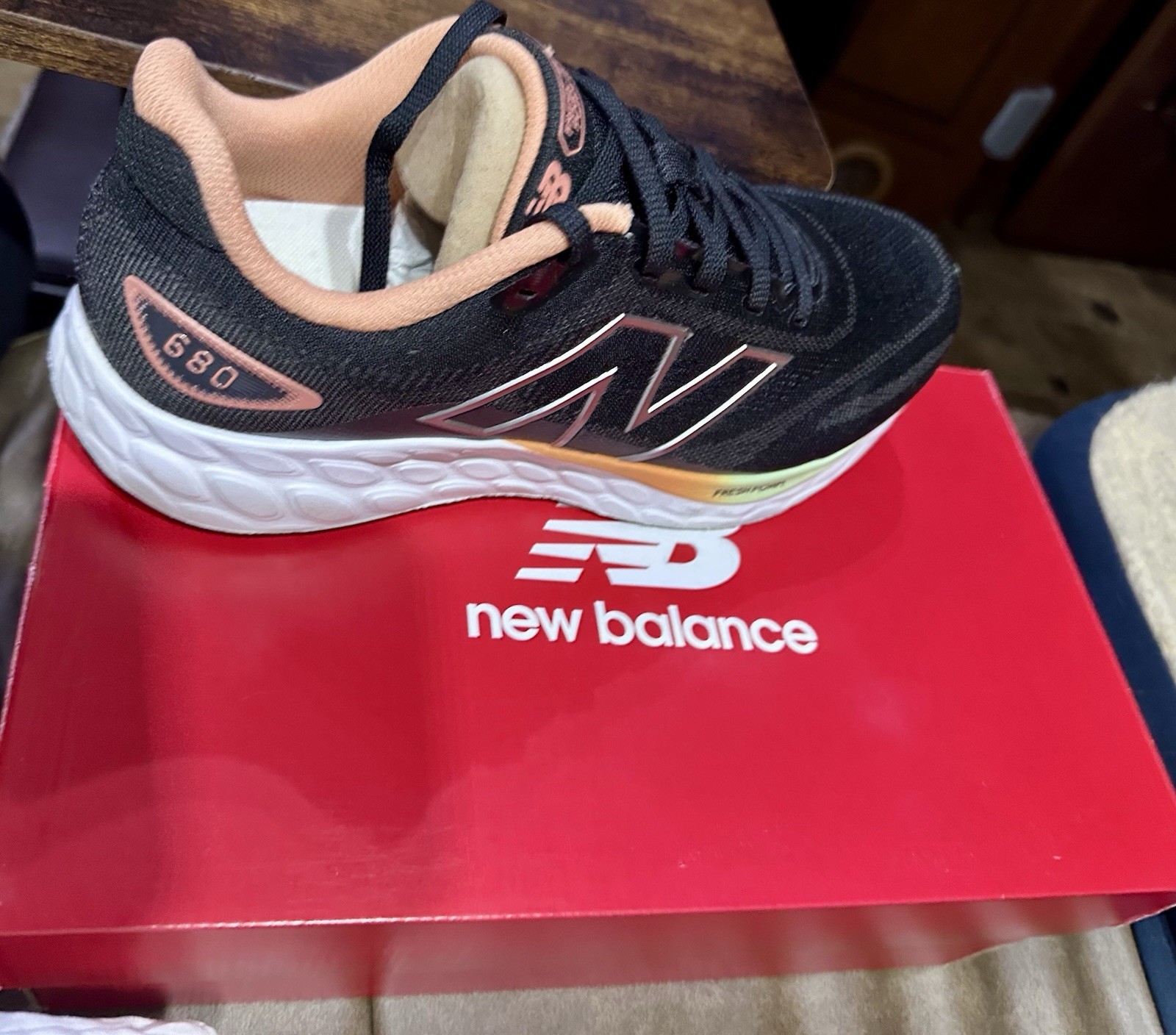 New Balance Fresh Foam 680 v8 Women’s Running Sneakers Black/Gray Wide D