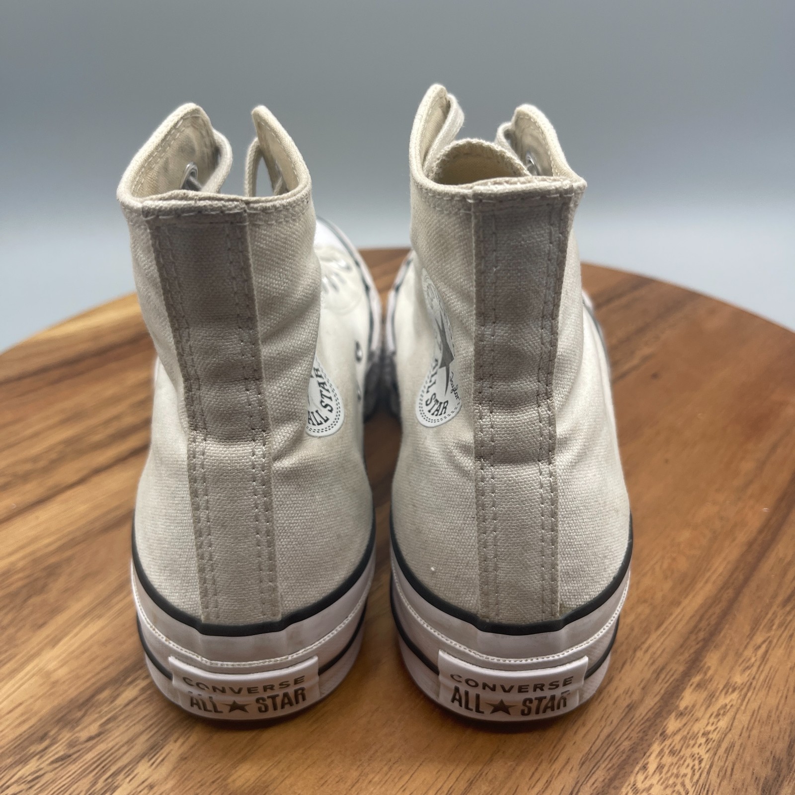 Converse Chuck Taylor All Star Lift Shoes Womens 7 White Skate Platform Sneakers