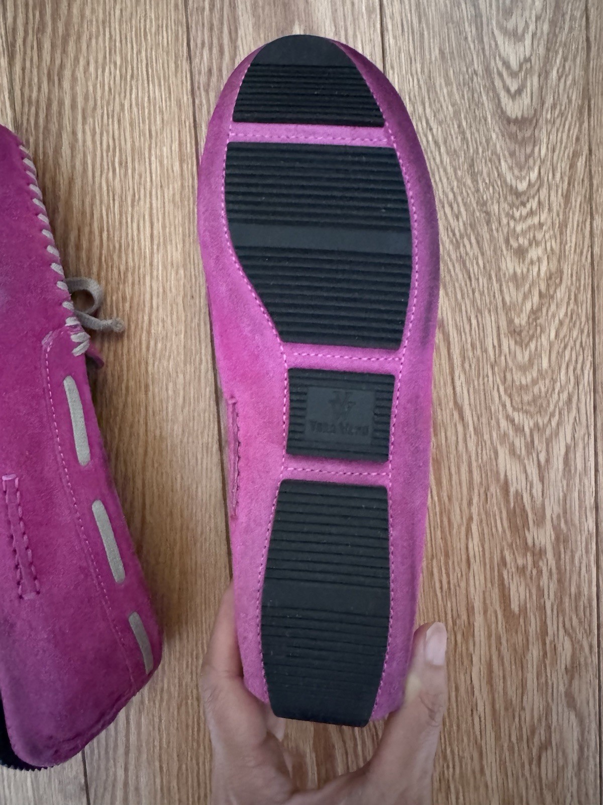 Vera Wang Fuschia Pink Shoes 8.5M Dorian Loafers No Box Great Condition