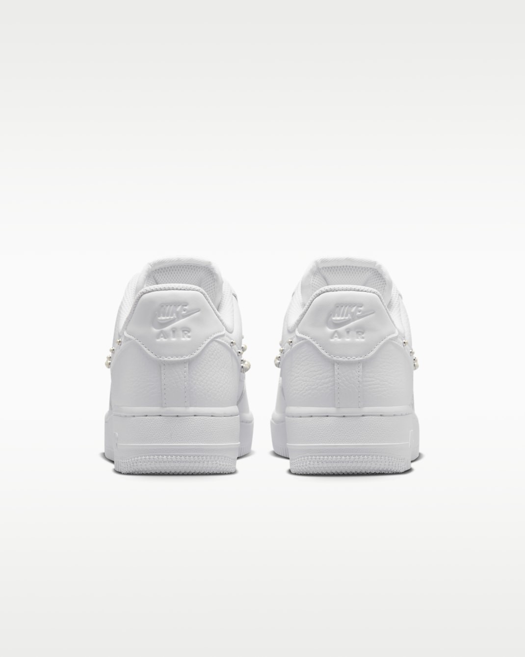 NIKE Women’s Air Force 1 ’07 IU7557-100 White Metallic Silver Pure Platinum
