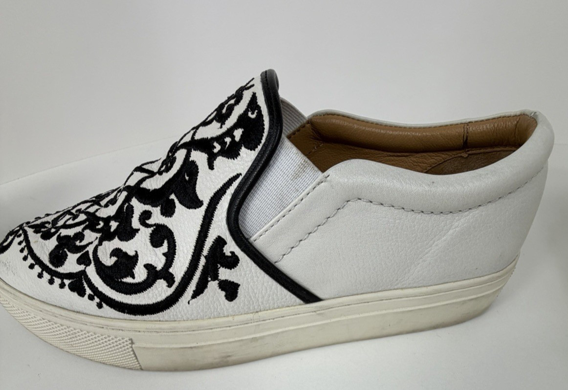 Brighton Women’s Size Moor Casablanca Embroidered Blk/White Leather Sneakers