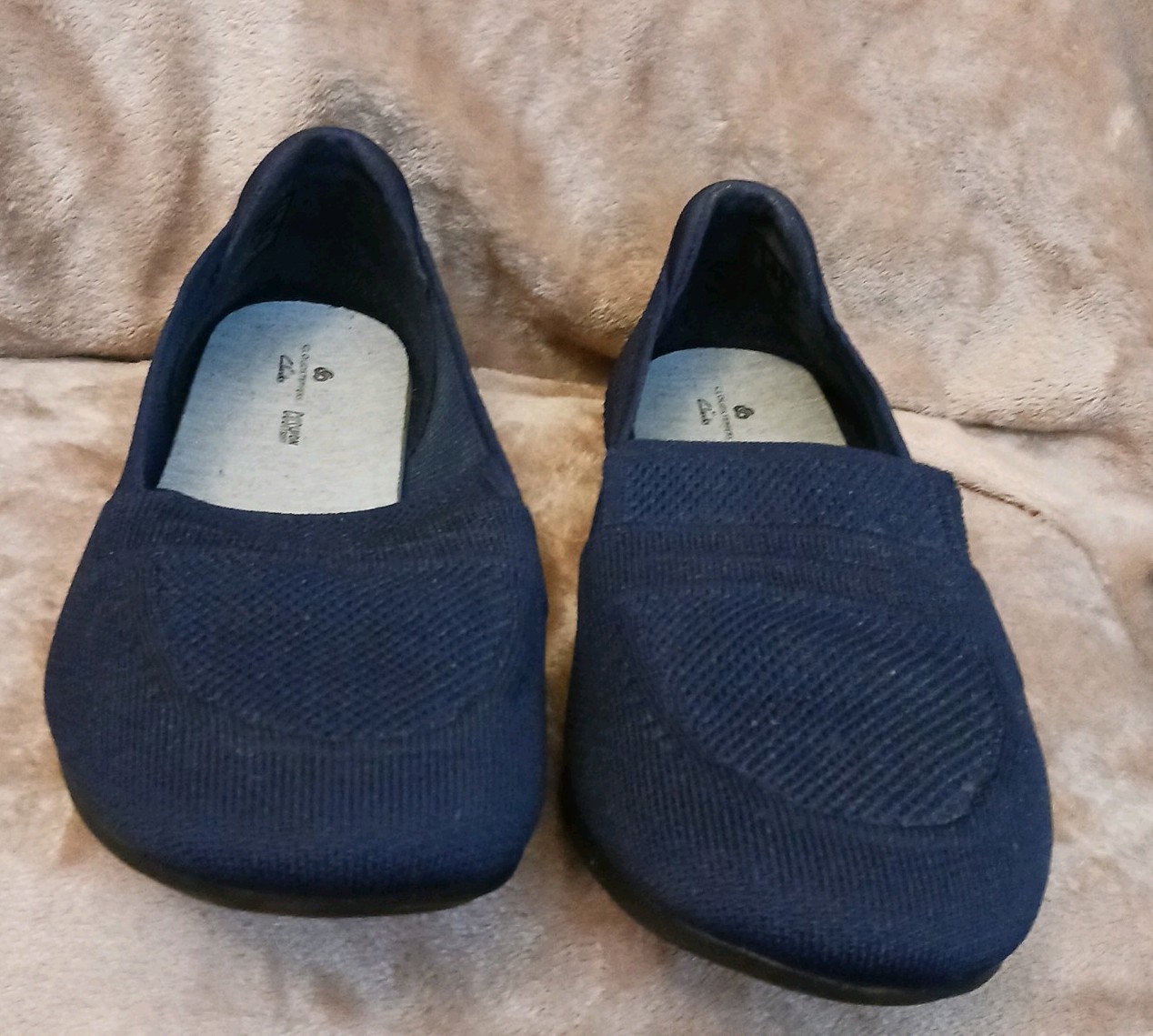 Clarks Womens Shoes Size 12W Wide Blue Loafers Slip On Memory Foam Cushion Soft