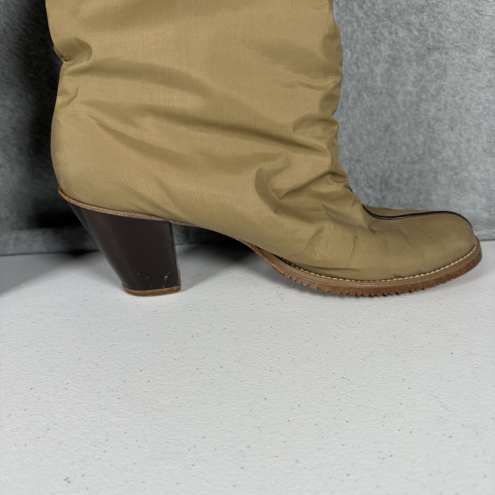 Vintage GOLO Shoe Brand Taupe 80’s Taupe Faux Sherpa Rain Boots Size Womens 7.5