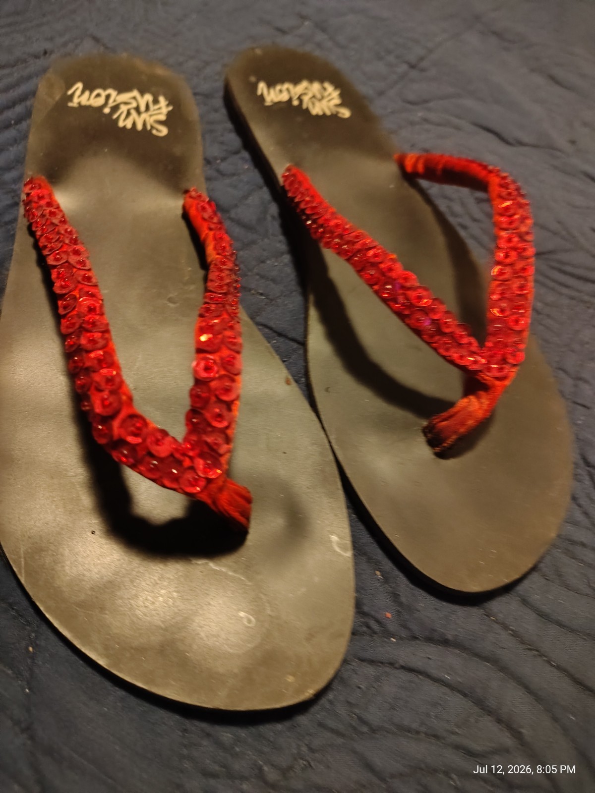 Sun Fusion Red Sequin Flip-flops Sandals Size 9/10 Slides Bling Bling Shoes