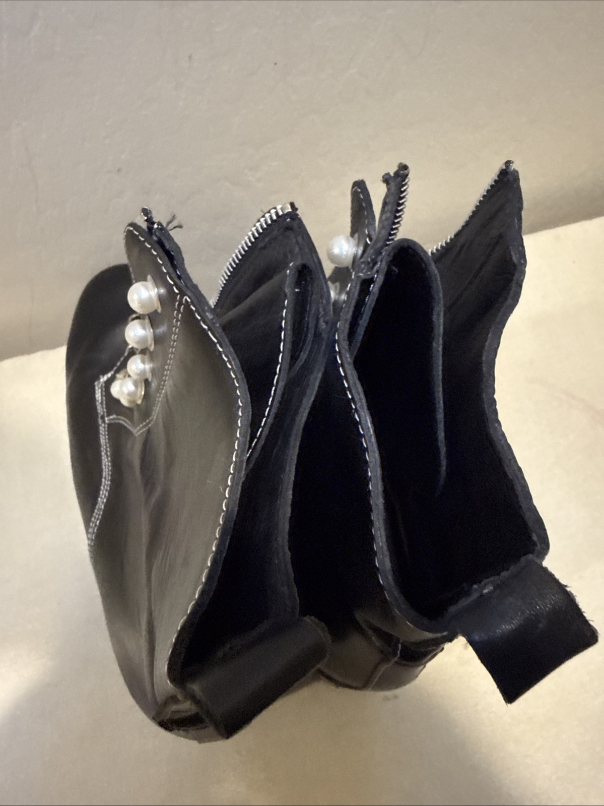 Steve Madden Granite Pearl Zip Front Black Leather Boots Women’s Size 11