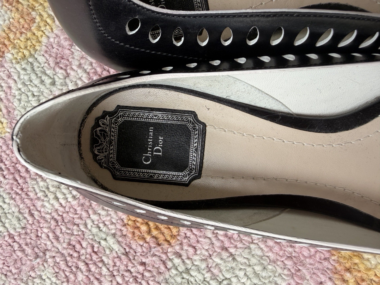 Christian Dior Black Laser Cut Leather Pointed Toe Flats EU 40 US 9.5-10 Italy