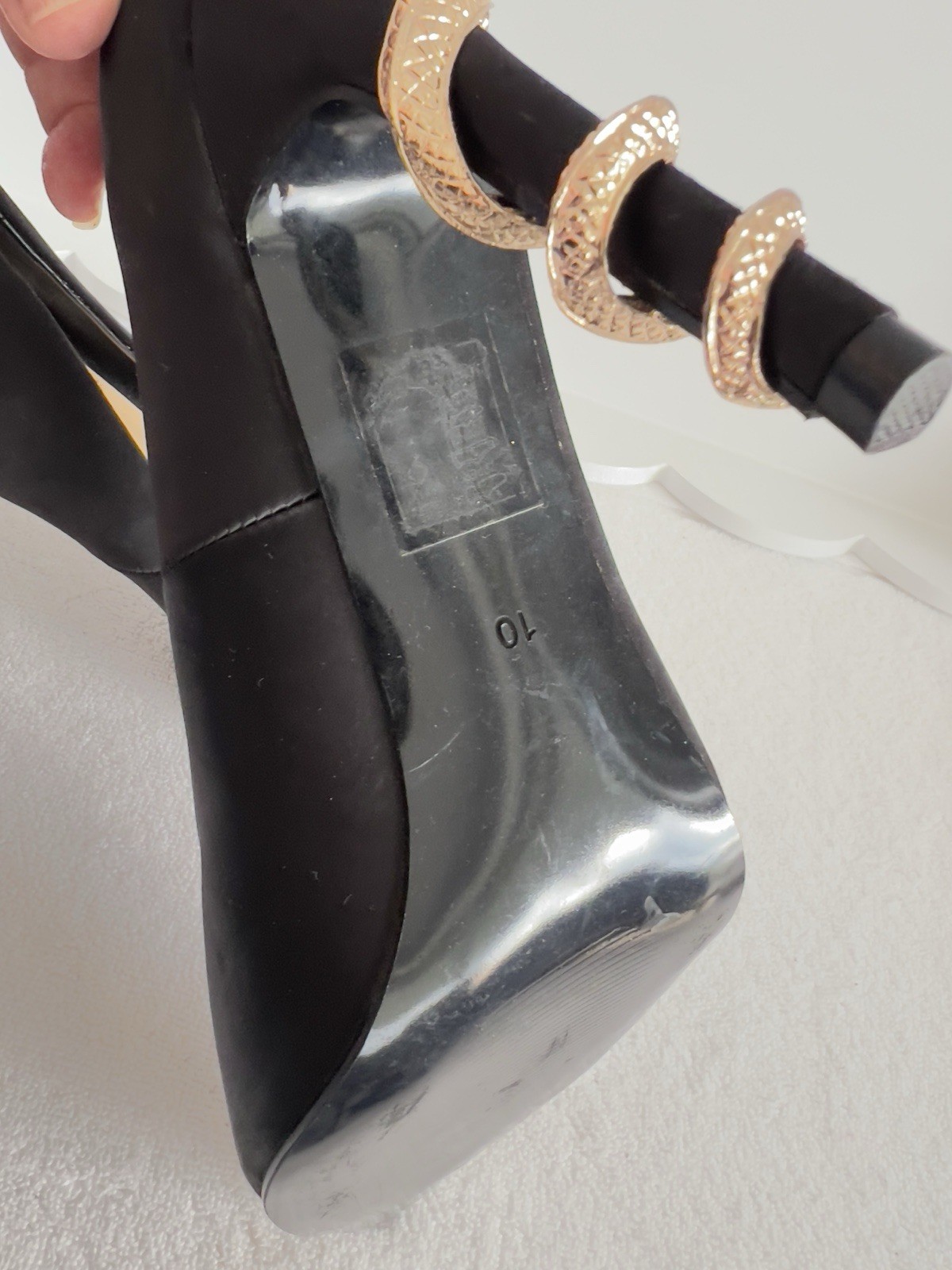 Azalea Wang Size 10 Snake Shoes Black Satin Stilleto