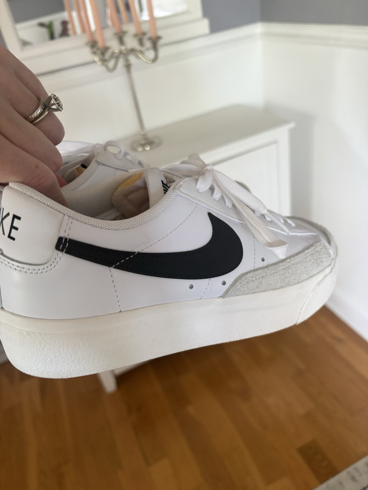 Nike Blazer Low Platform White Black Sneakers Women’s Size 10 Casual Shoes