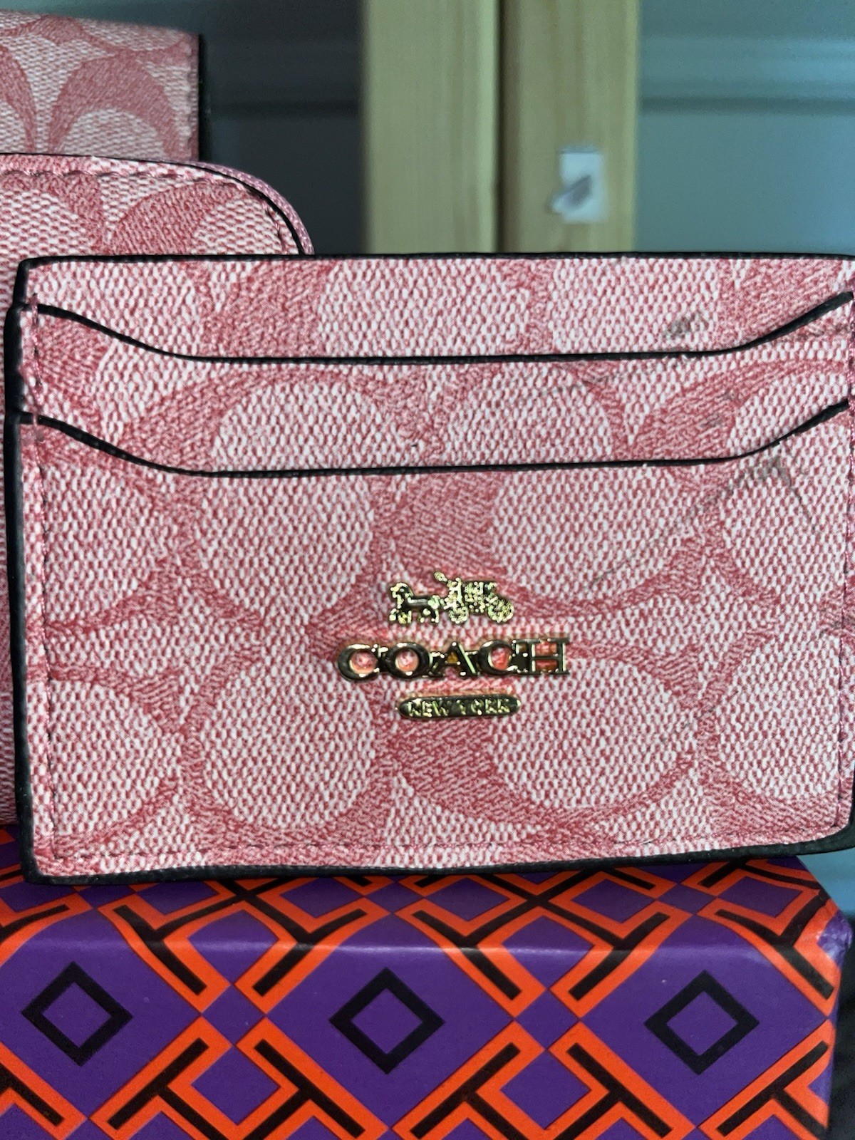 🩷 Pink Sandals + Pink Handbag Set