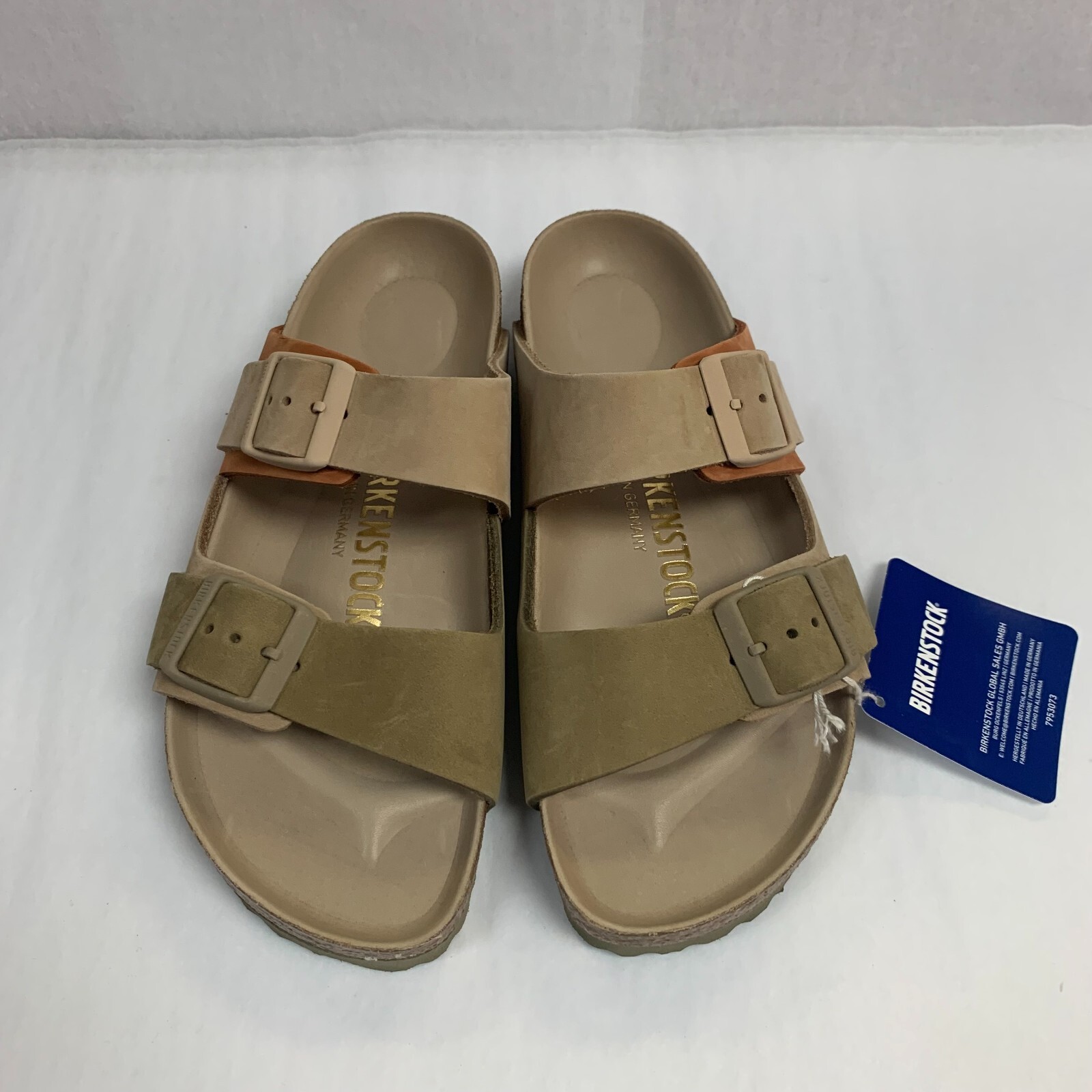 Birkenstock New w/ Box Arizona Split Sandcastle/Faded Khaki Nubuck Exquisite N