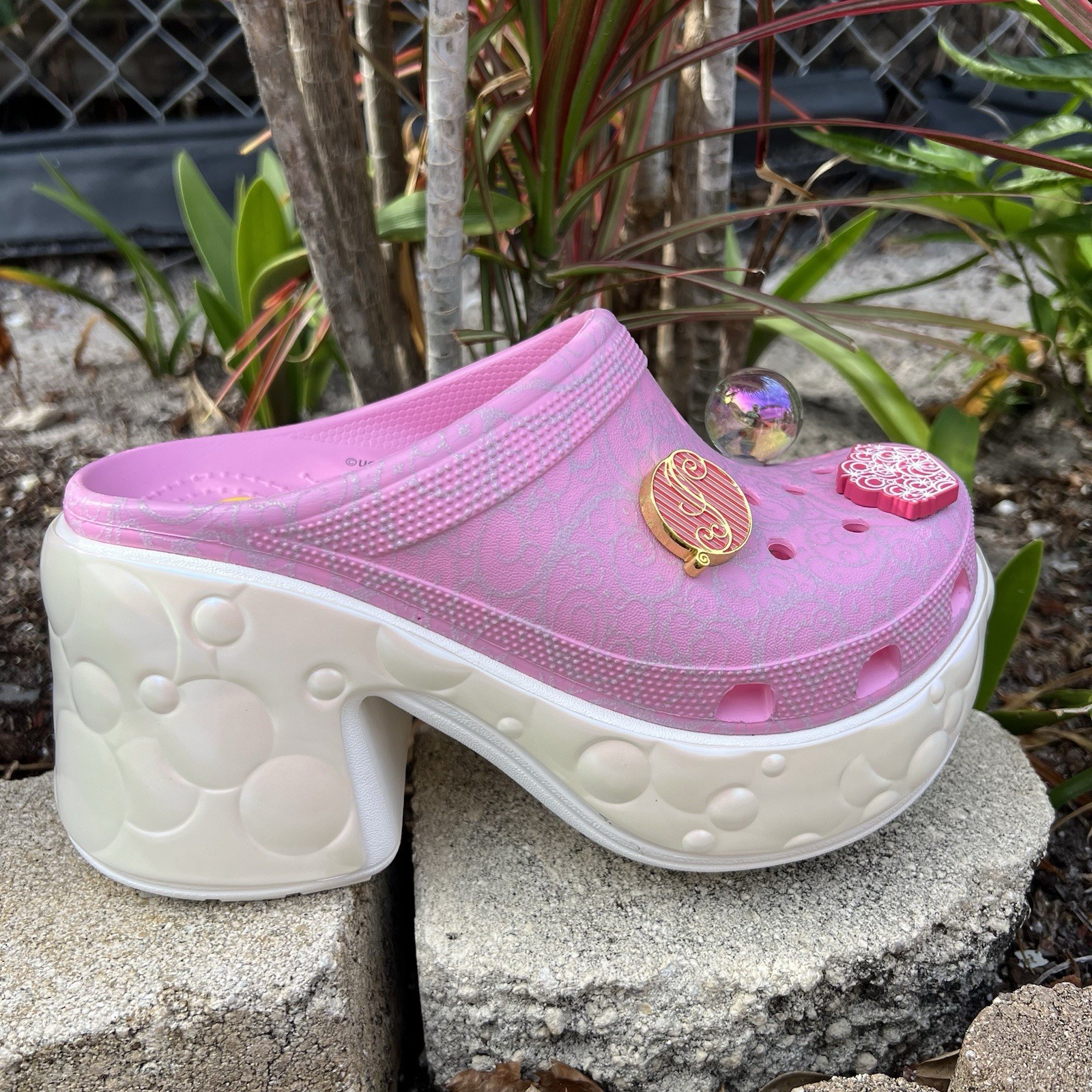 NEW CROCS Wicked Glinda Siren Slip-on Platform Clog Jibbitz Womens Size 7
