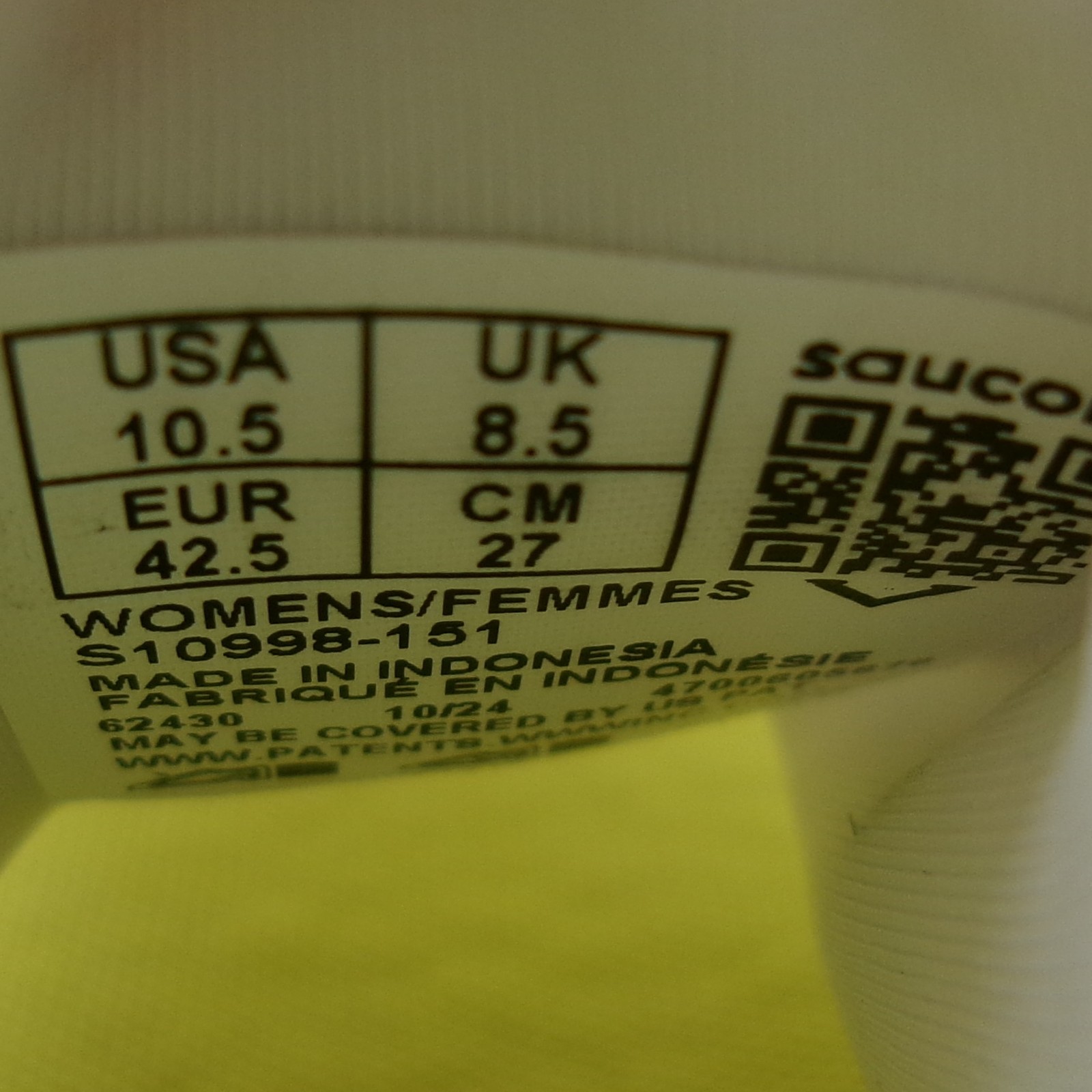 Saucony Women’s Guide 18 Running Shoes, White/Ice Melt, US 10.5 – GENTLY USED