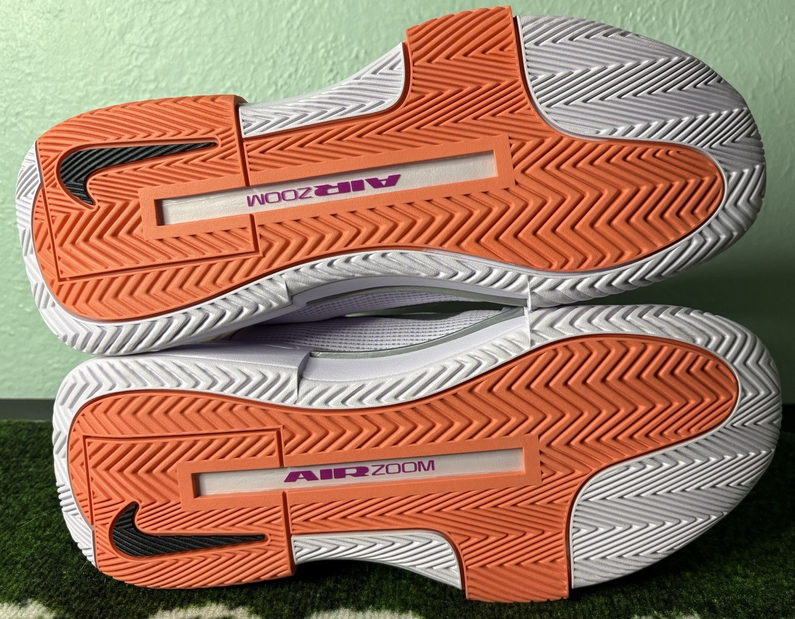 US Women’s 10.5/M 9 – Nike Zoom GP Challenge 1 Premium HC “NYC Tournament Pack”