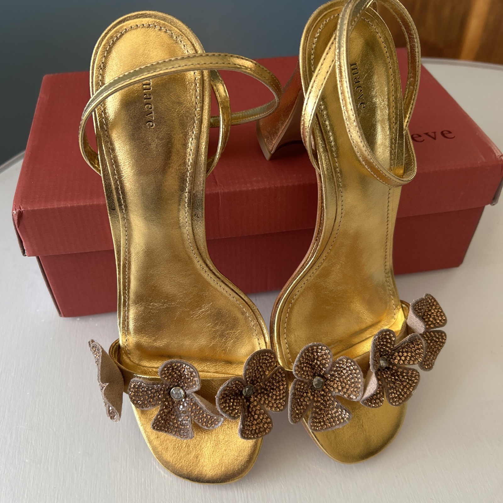 Antho Maeve Crystal Gold Floral Heels NIB SZ 39 / 8 -8.5 Prom /Date/Wedding