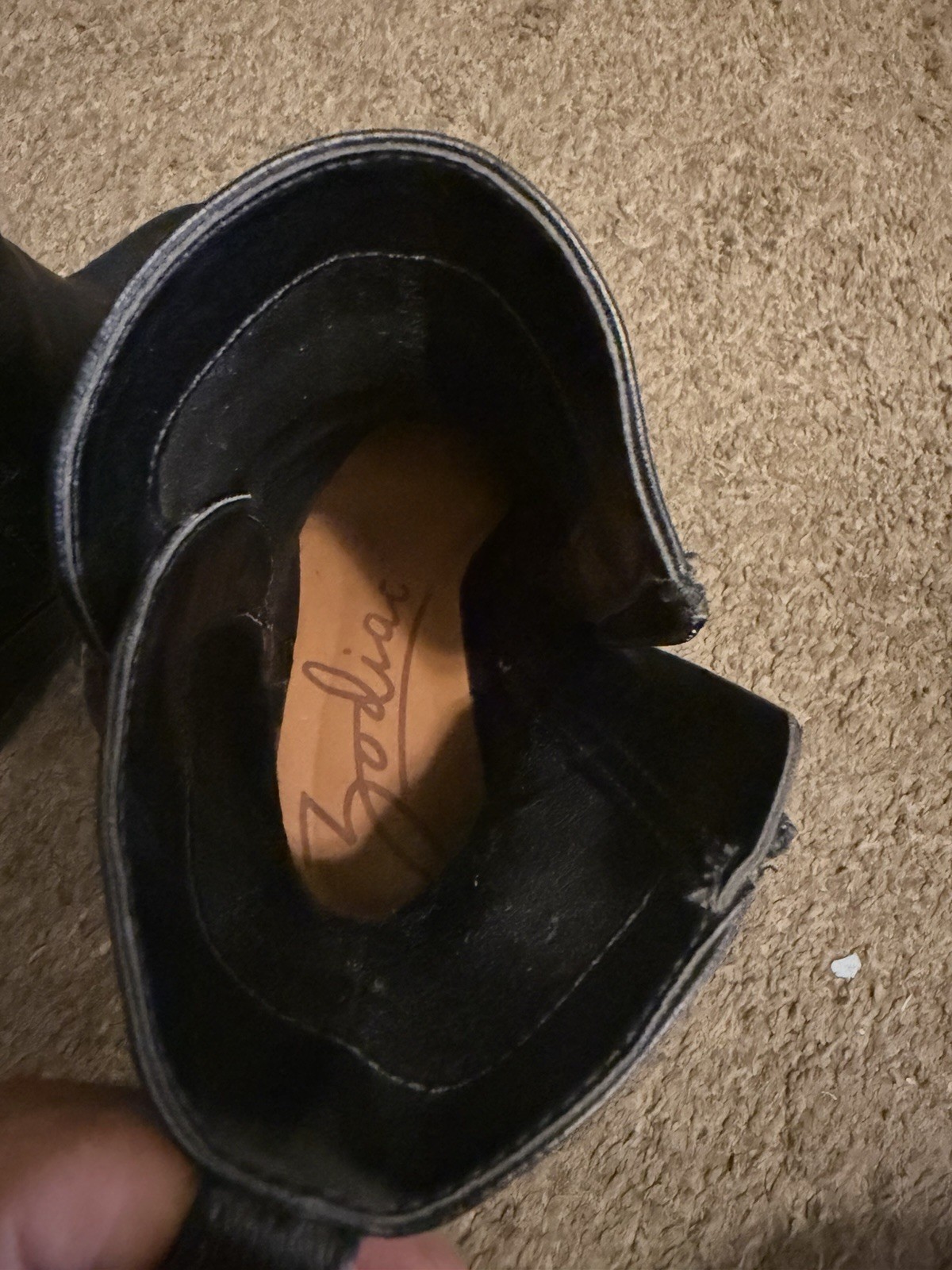 Soda Women’s Black Leather Ankle Bootie Wedge Round Toe Zip US 6.5