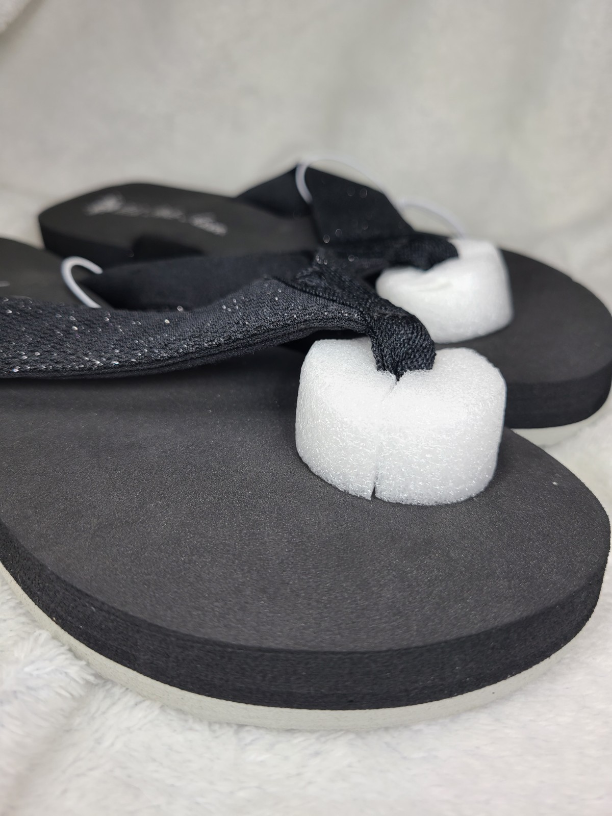 U.S. Polo Assn. Womens Black Glitter Logo Thong Slip On Sandals Size 6