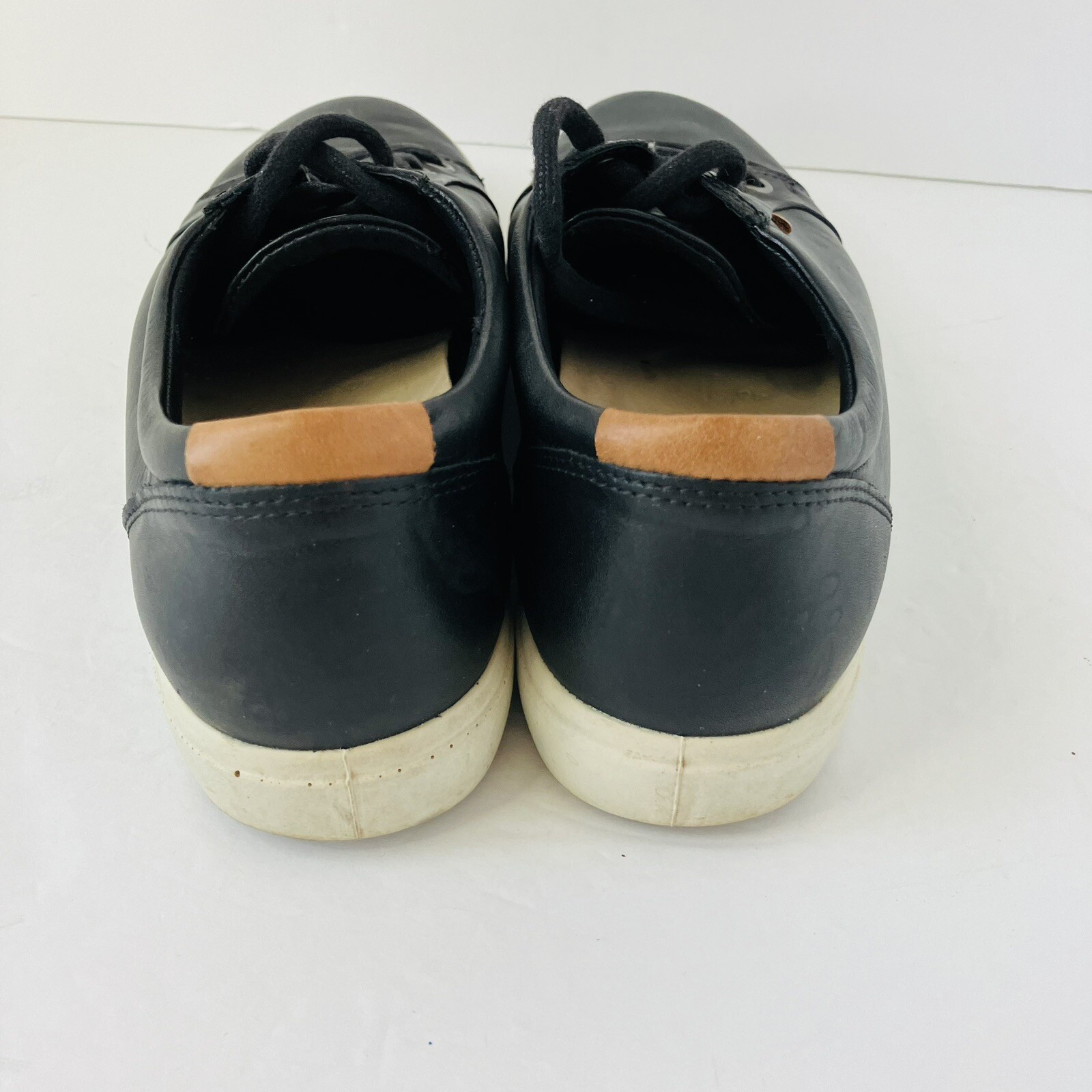 ECCO Women’s Size 9-9.5 Black Leather Lace Up Comfort Casual Shoes Indonesia