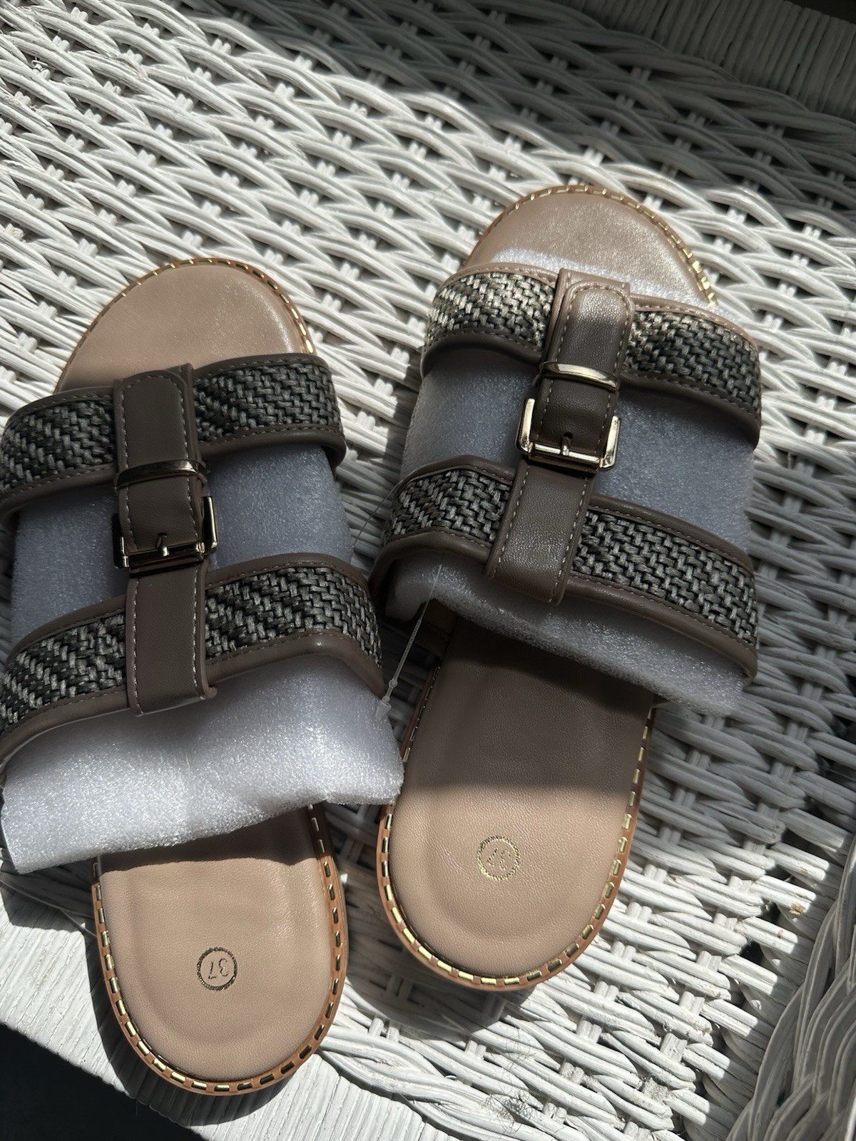 Women’s Beige/Gray Faux Leather Slide Sandals Double Strap Buckle Slip-On 8