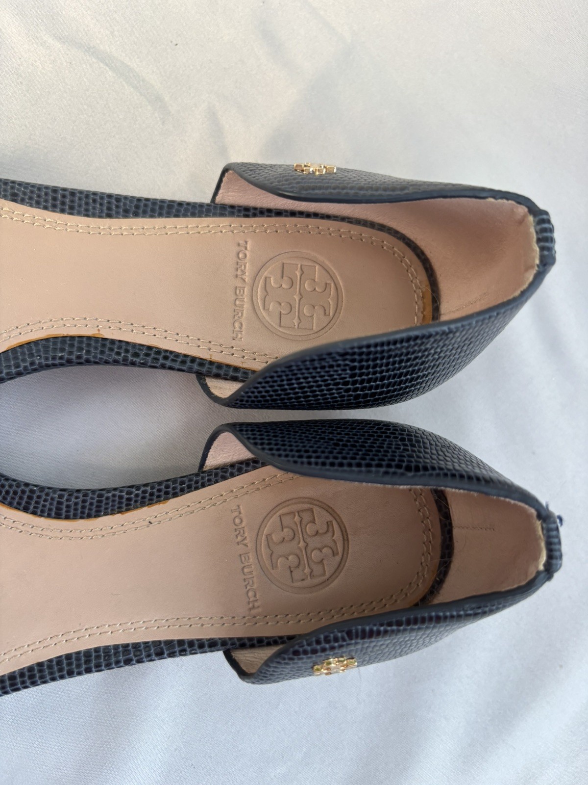 TORY BURCH Savannah Embossed Lizard Leather Sandals Sz 8 Navy Blue Flat Slip On