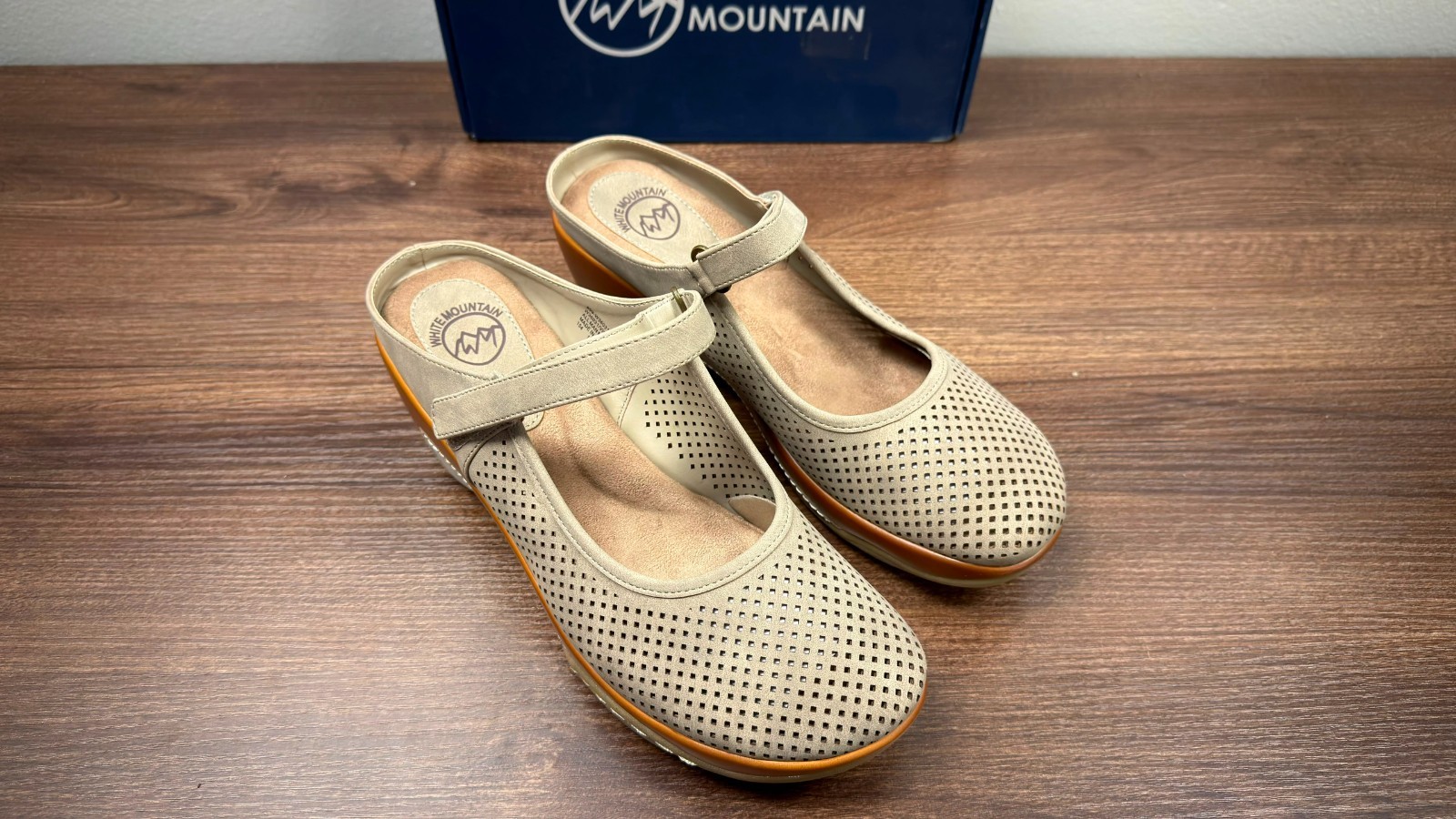 New White Mountain Vinto2 Mary Jane Women’s Clogs Size 10 Platform