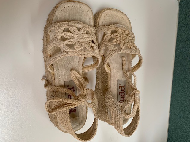 MUDD Vintage Beige Macramé Platform Espadrille Sandals Y2K Women’s Size 9 EUC!!