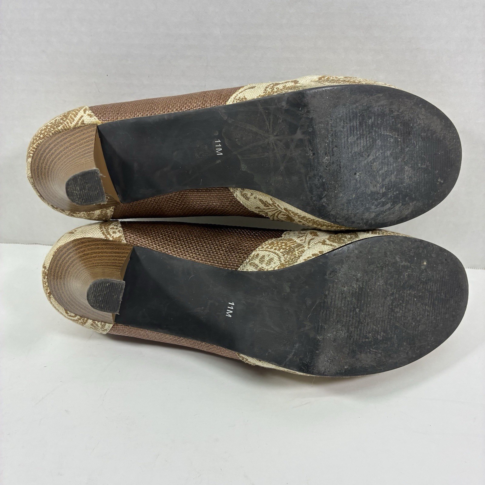 Mudd Y2K Adagio Heels Linen Floral Tapestry Wood Heels 11 Brown Paisley Regency