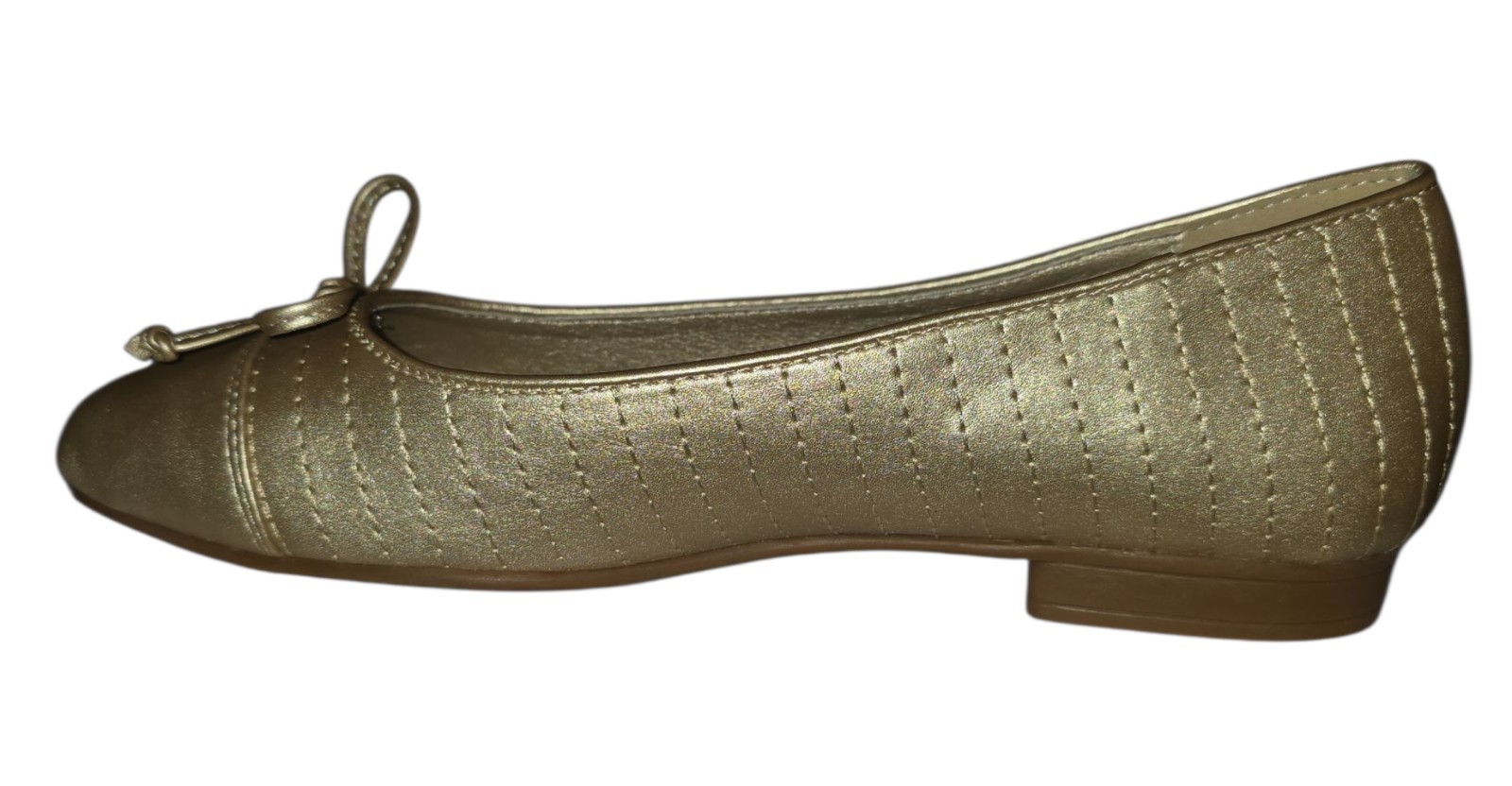 Tahari Villa – Women’s – Ballet Flat Metallic Gold Faux Leather Slip On Shoes