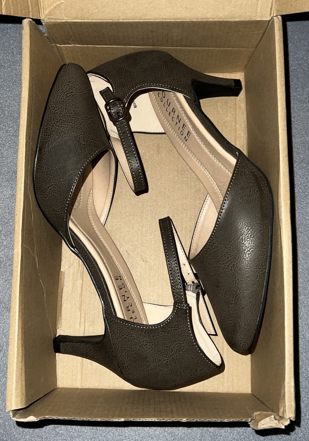 Journee Collection WD-Bettie Women’s Size 8.5 Tru Comfort Foam Pump Taupe