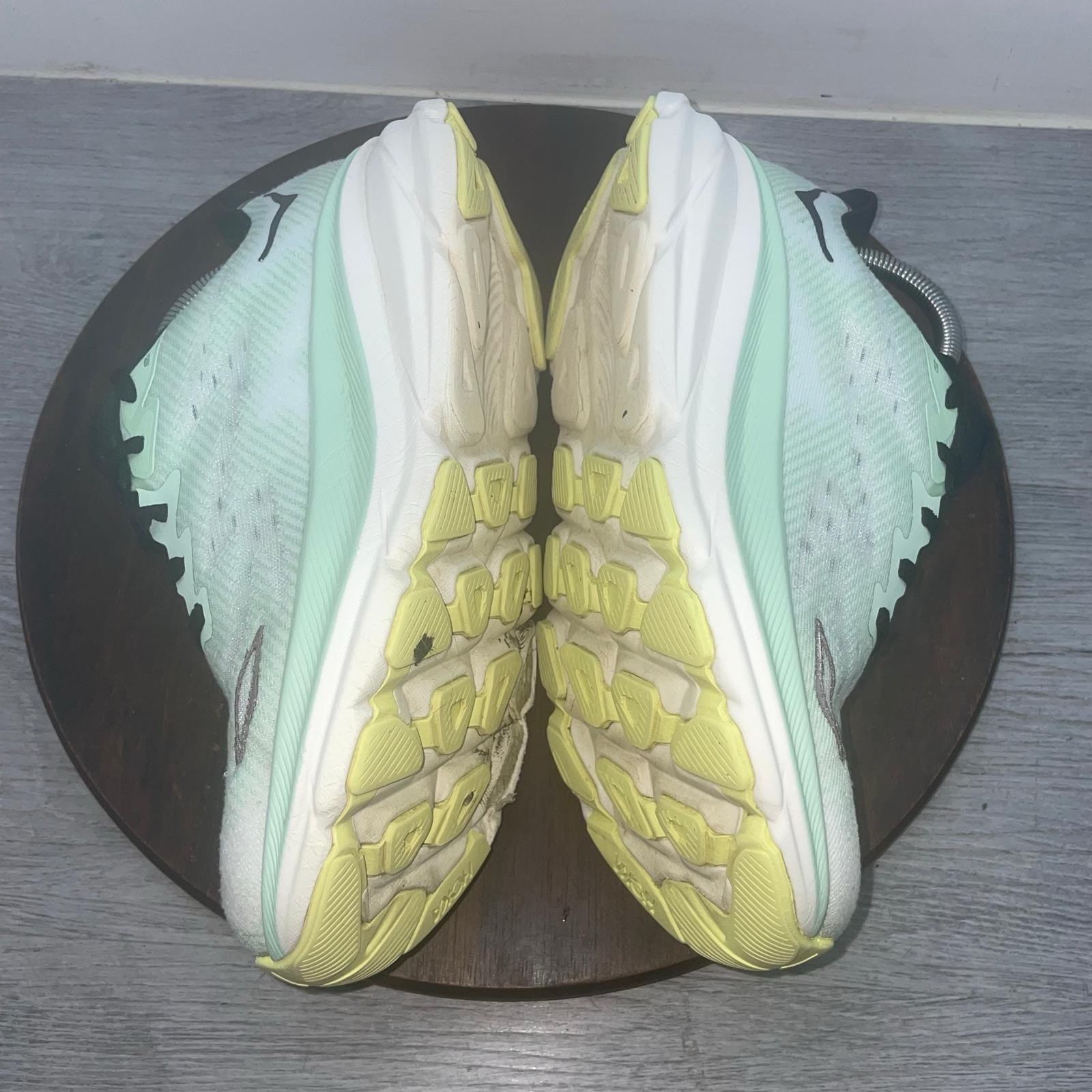 Hoka Clifton 9 Shoes Womens 8 Medium B Mint Fluorite Snow Melt 1127896 MNW