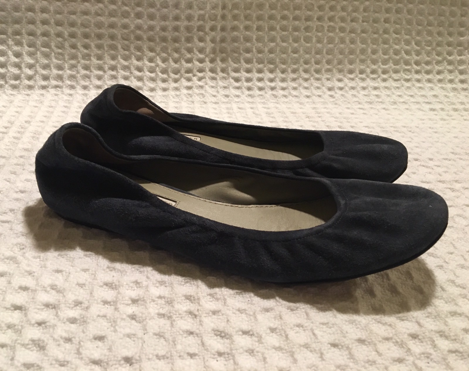 VERA WANG Lavender Lillian Suede Leather Ballet Ballerina Flats $195 Navy Blue 9
