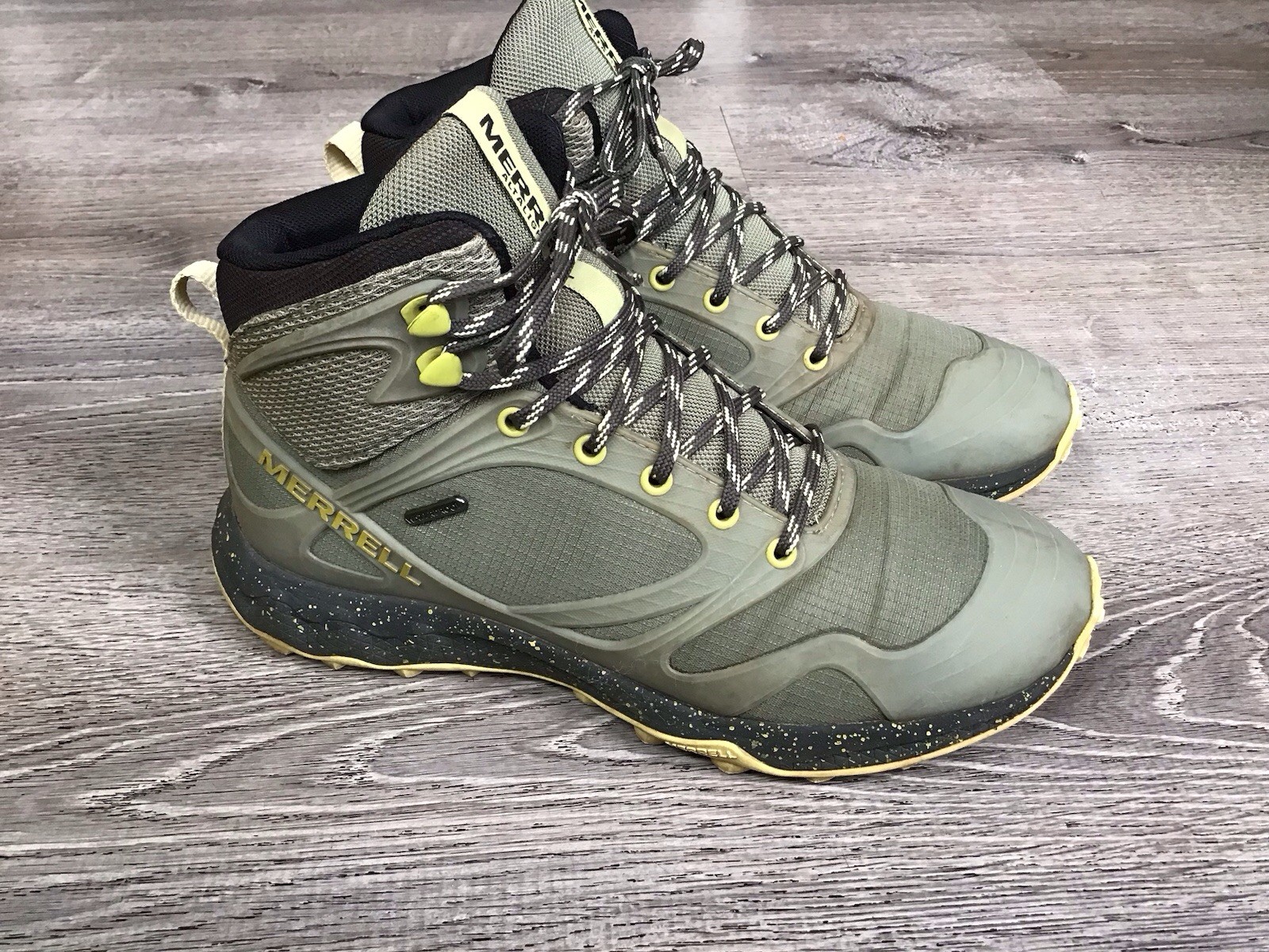 Merrell Altalight High Top US Women’s Size 8.5 Hiking Boot Waterproof J034000