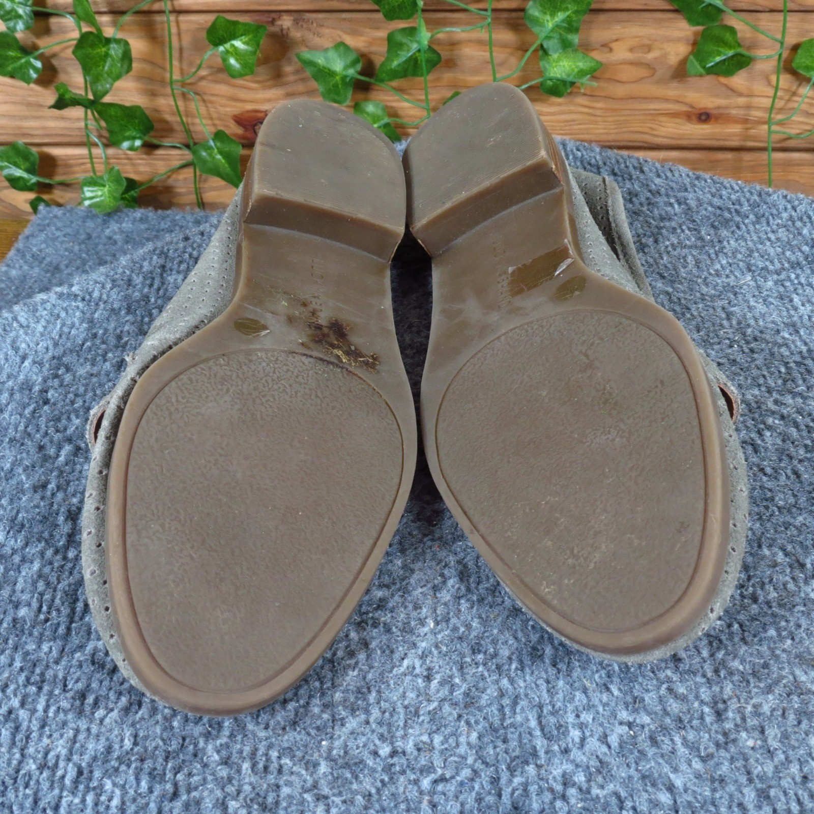 Lucky Brand Caviep Women Casual Loafer Size 8.5 Daily Wear Gray Suede Flats