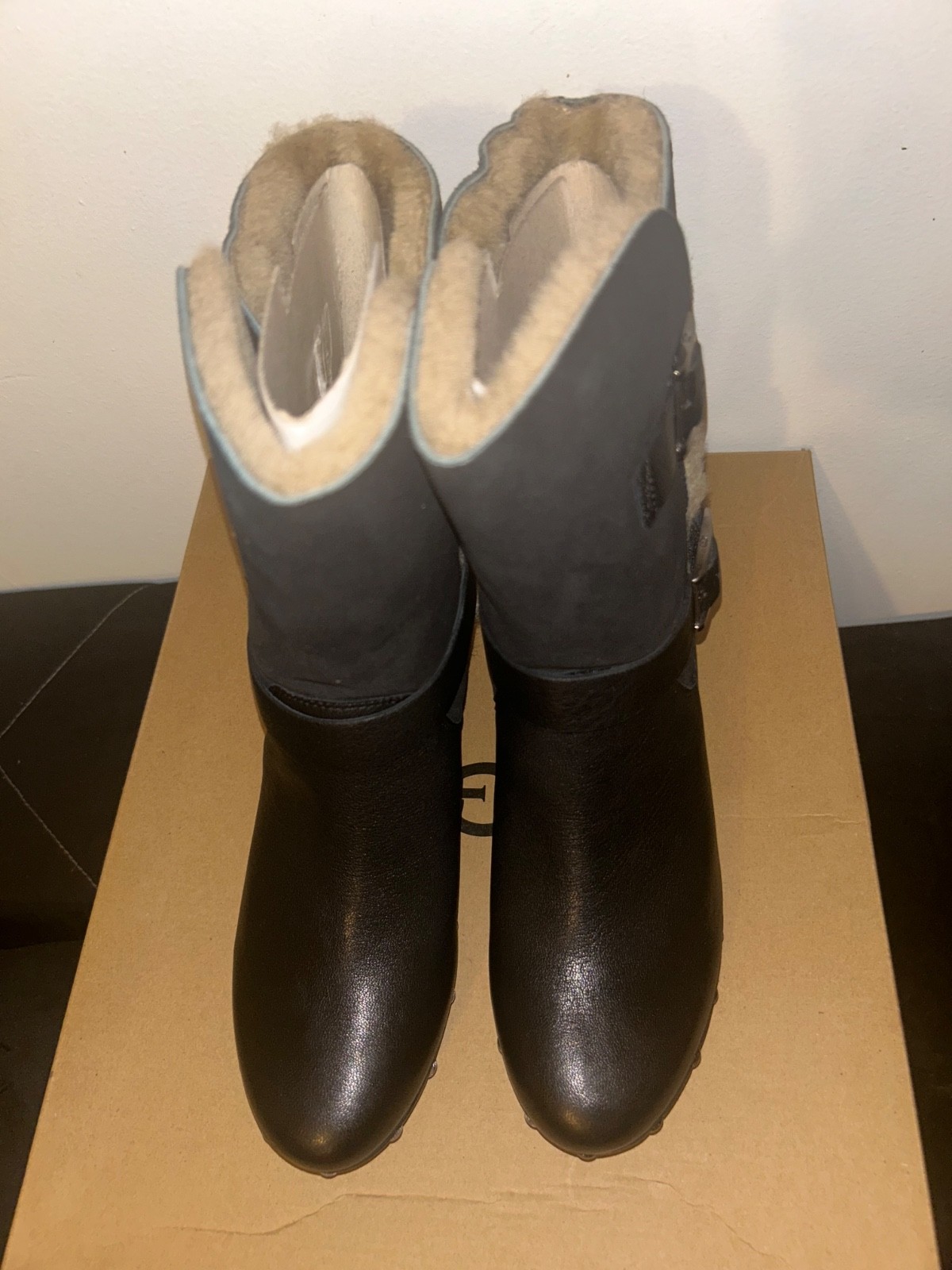 UGG Women’s Brea Black Leather Round Toe Studded Buckle Strap Boots Sz 9