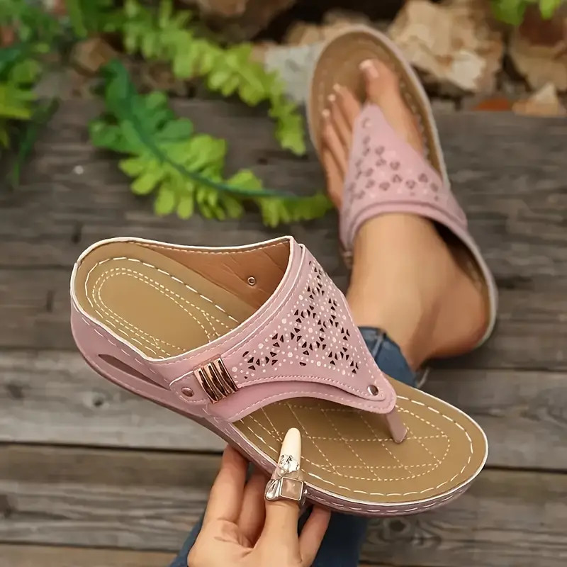 Slippers for Women Wearing Flip Flops for Summer, New Sandals for Women